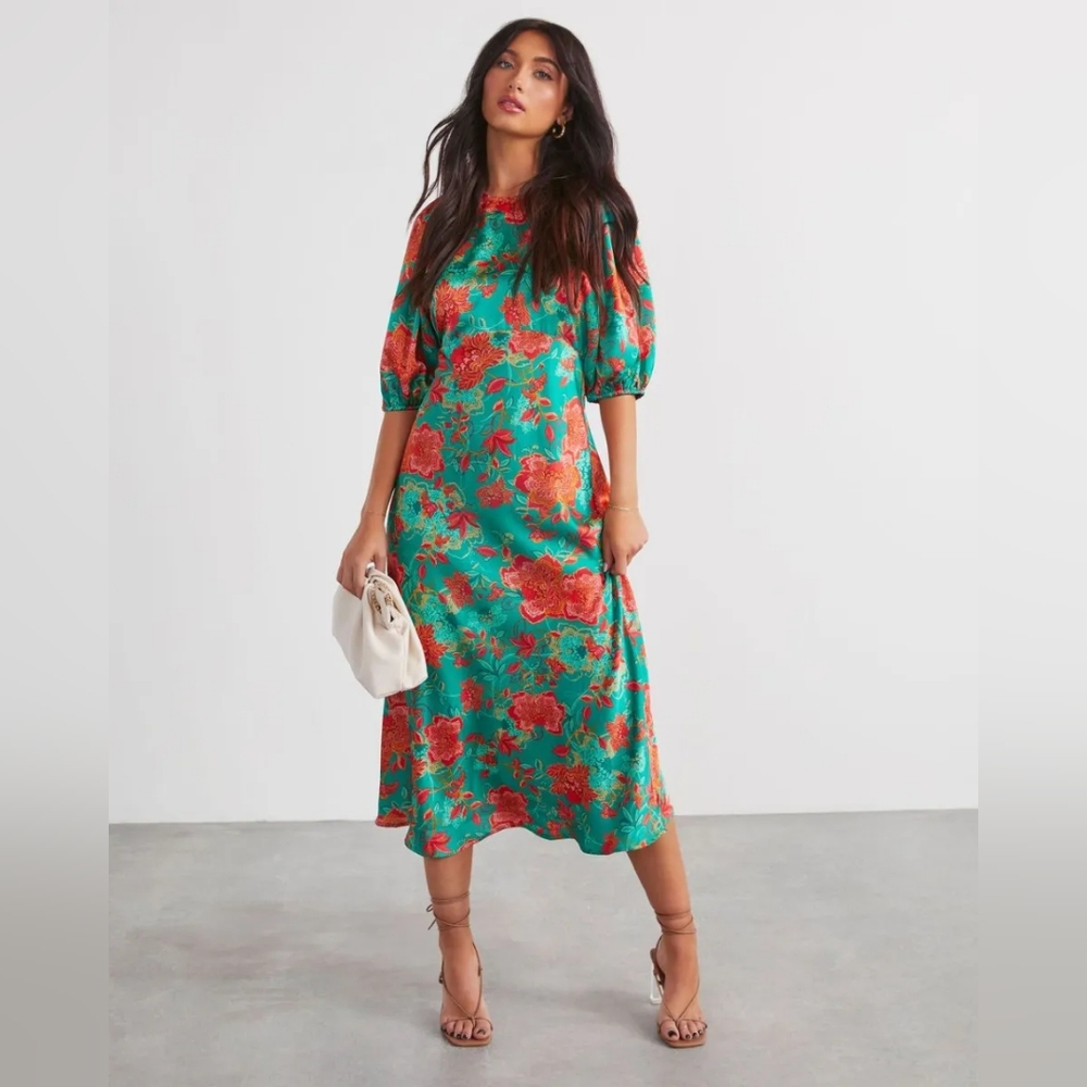 VICI DAMARA MODEST FLORAL DRESS